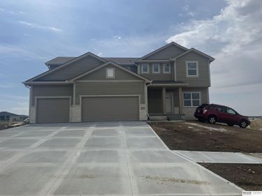 20909 Nebraska Avenue, Elkhorn, NE 68022