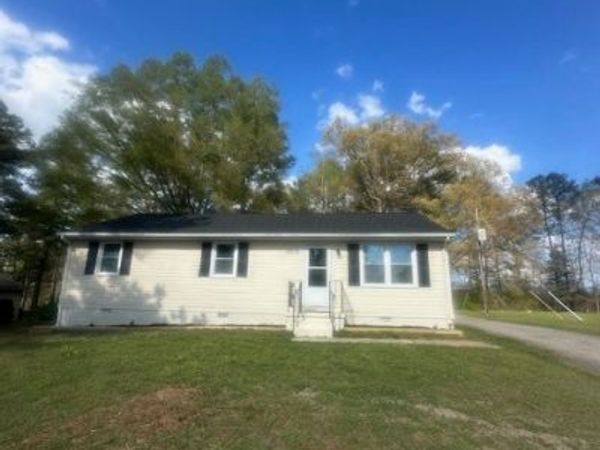 19808 Francis Drive , Dinwiddie, VA 23841