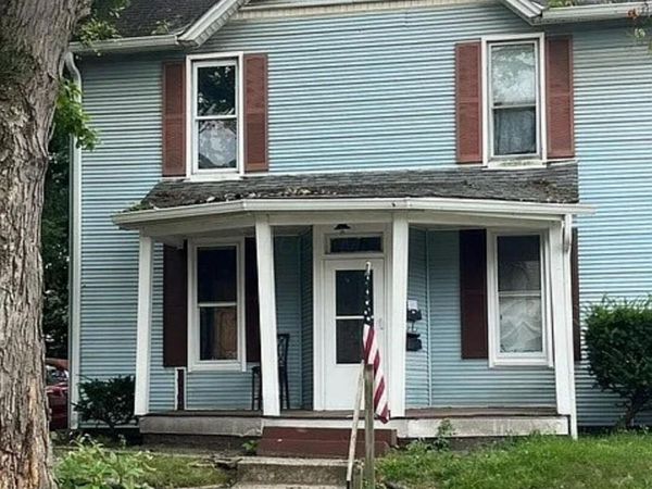 866 Main Street , Unit A, Coshocton, OH 43812