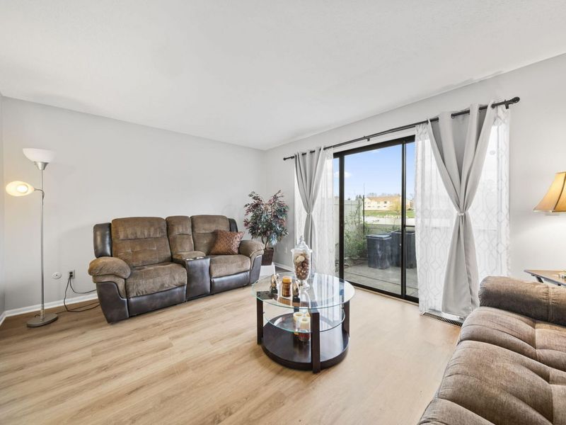 7522 Stone Lake Drive , Dublin, OH 43016 Photo 13