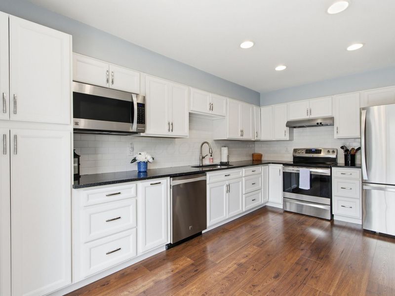 115 Saint Andre Street, Worthington, OH 43085 Photo 12