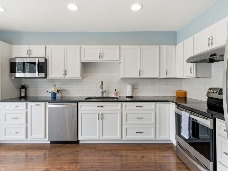 115 Saint Andre Street, Worthington, OH 43085 Photo 13