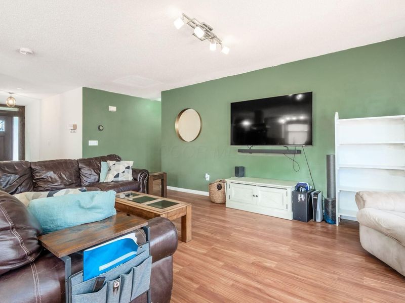 1650 Westbrook Drive, Columbus, OH 43223 Photo 7