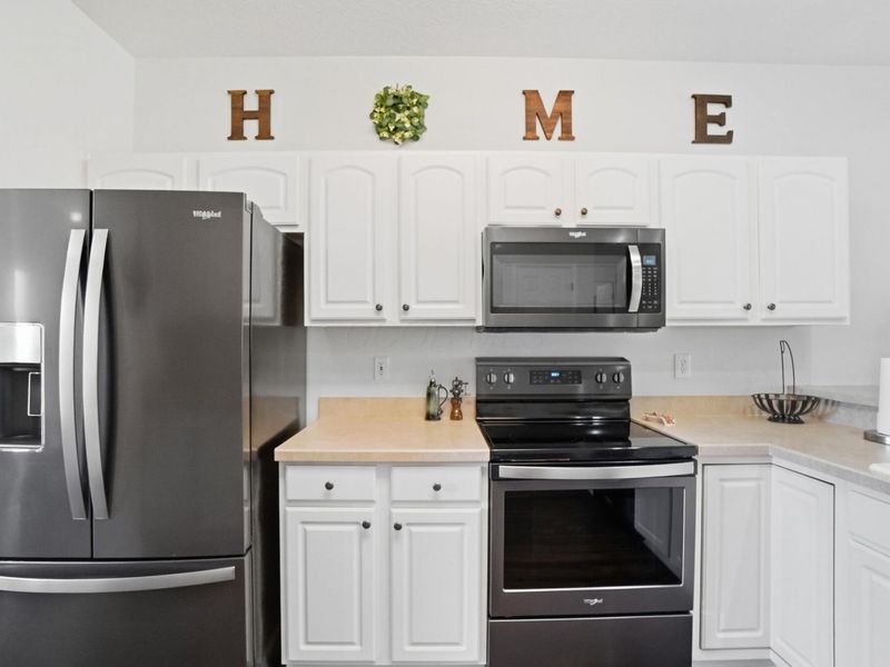 200 Pebble Creek Drive, Pataskala, OH 43062 Photo 16