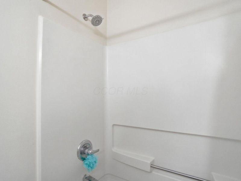 200 Pebble Creek Drive, Pataskala, OH 43062 Photo 35