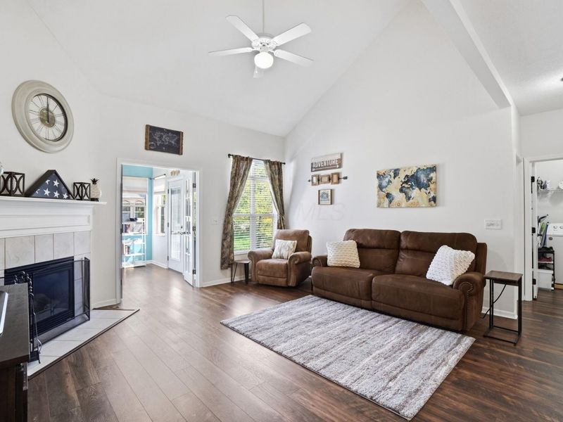 200 Pebble Creek Drive, Pataskala, OH 43062 Photo 9