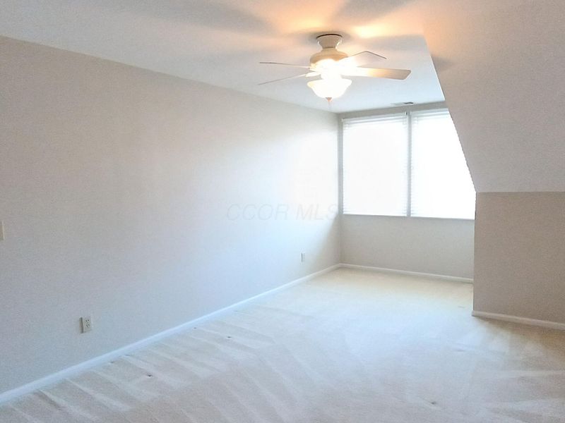 8359 Orchard Knoll Lane, Unit 1-8359, Columbus, OH 43235 Photo 15