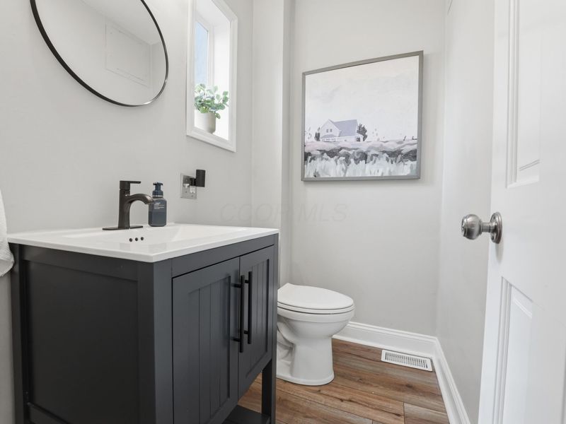 185 Nursery Lane, Columbus, OH 43206 Photo 8