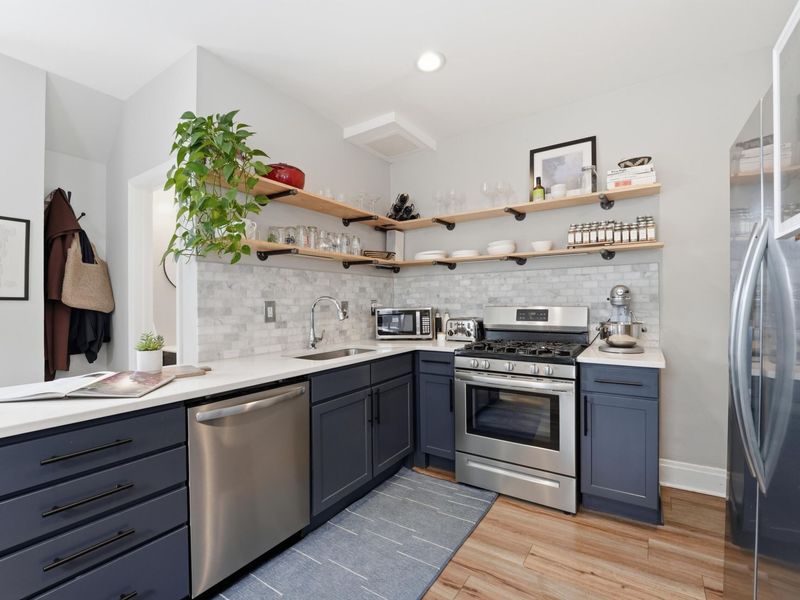 185 Nursery Lane, Columbus, OH 43206 Photo 9