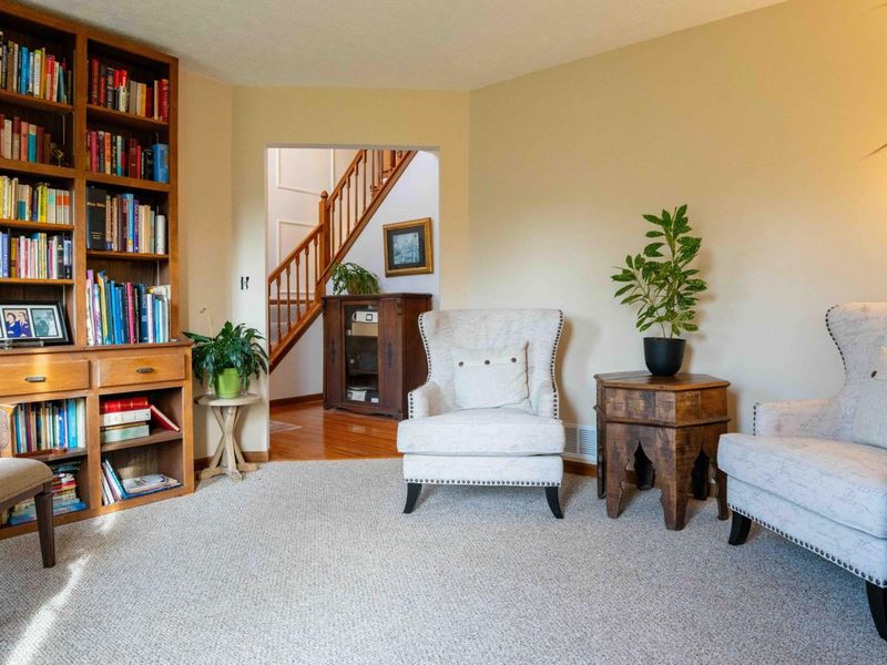 1392 Bingham Mills Drive, New Albany, OH 43054 Photo 8