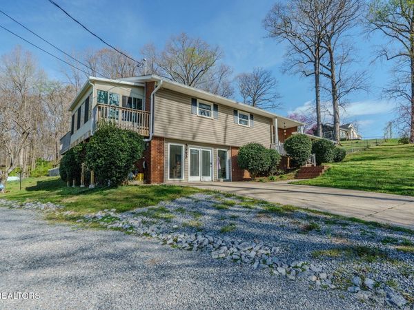 3543 Ginn Farm Drive, Knoxville, TN 37920