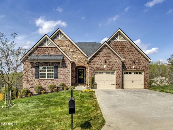 2724 Tallgrass Lane, Knoxville, TN 37932