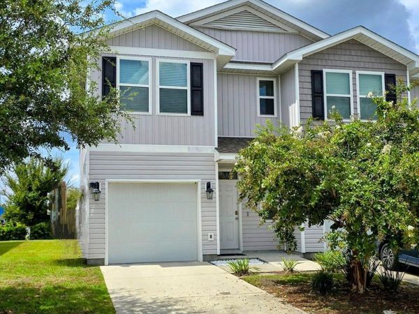 5837 Bay Place , Panama City, FL 32404