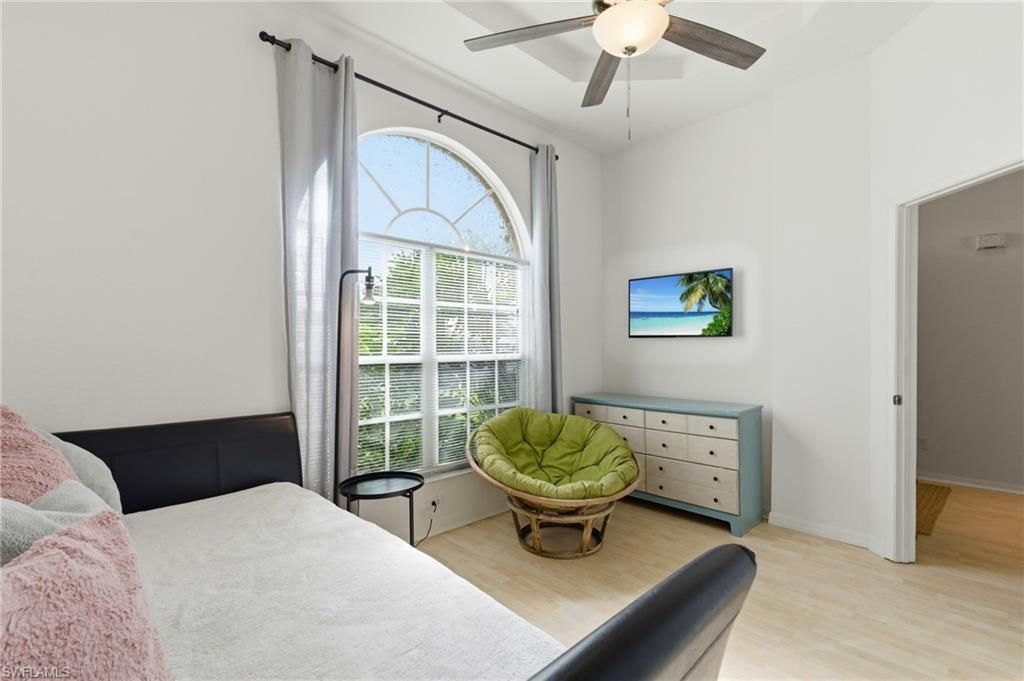 2118 Country Club Blvd, Cape Coral, FL 33990 Photo