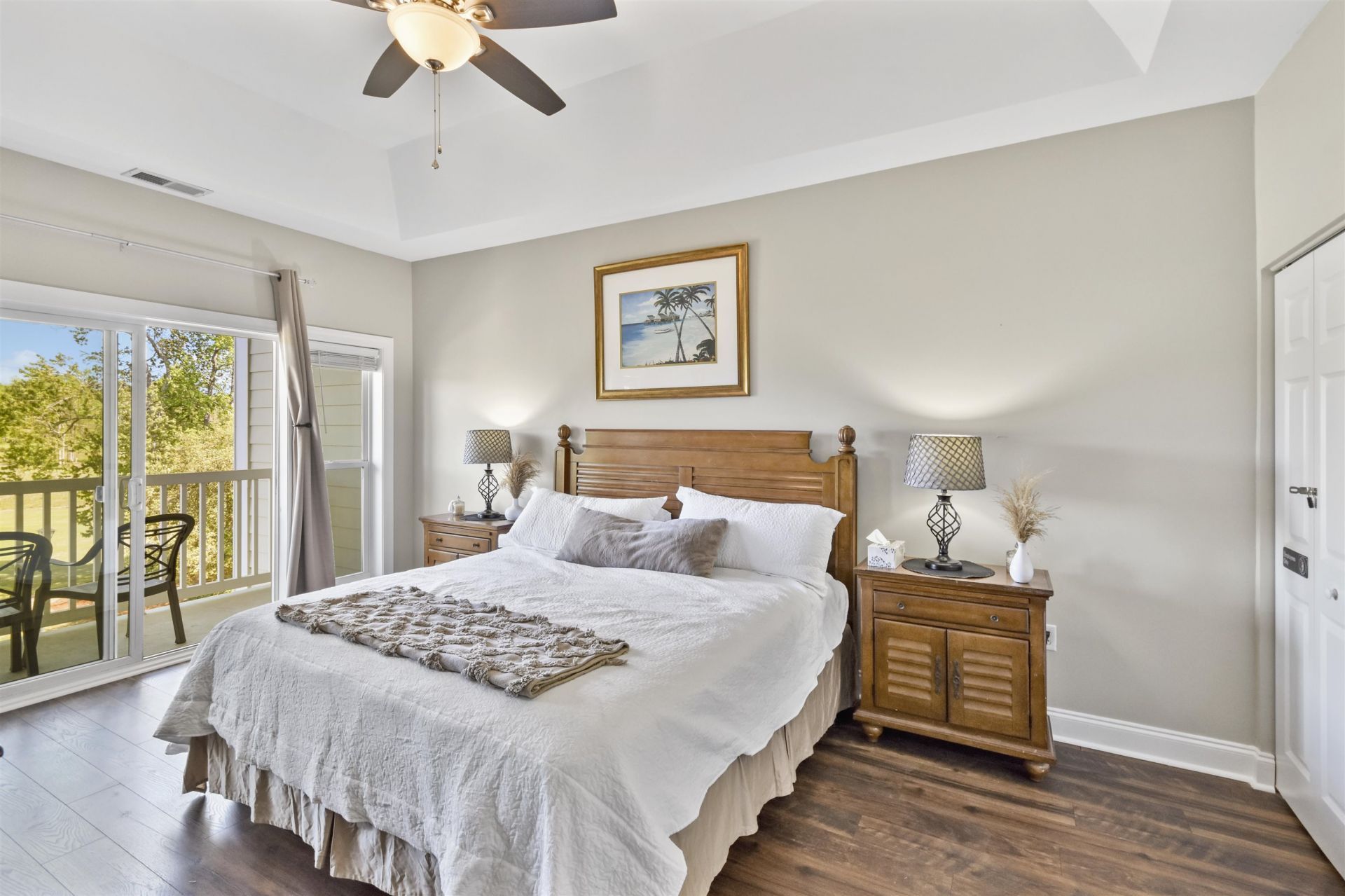 1033 World Tour Blvd.  Photo 12