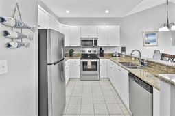 1033 World Tour Blvd.  photo 4