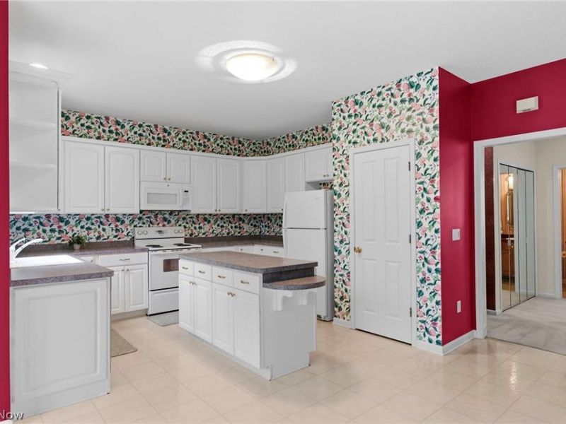 16249 Falmouth Drive, Strongsville, OH 44136 Photo 14