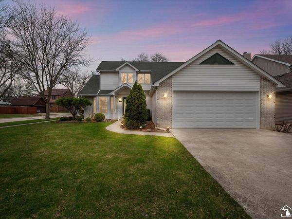 730 Jennie Place Road, Monroe, MI 48161