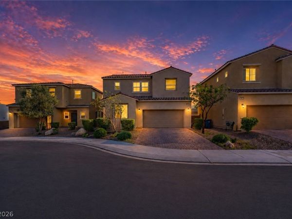 3807 Enchanted Well Avenue, North Las Vegas, NV 89031