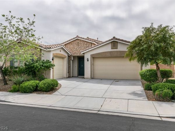 1617 Meadow Bluffs Avenue , Henderson, NV 89014