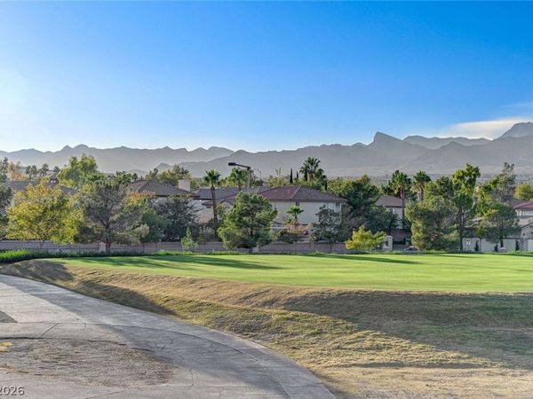 1317 Fox Acres Drive, Las Vegas, NV 89134