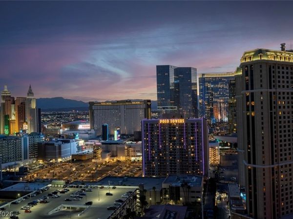 135 E HARMON Avenue , Unit 2515, Las Vegas, NV 89109