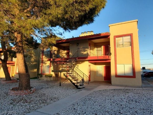 2305 N Jones Boulevard, Unit 2, Las Vegas, NV 89108
