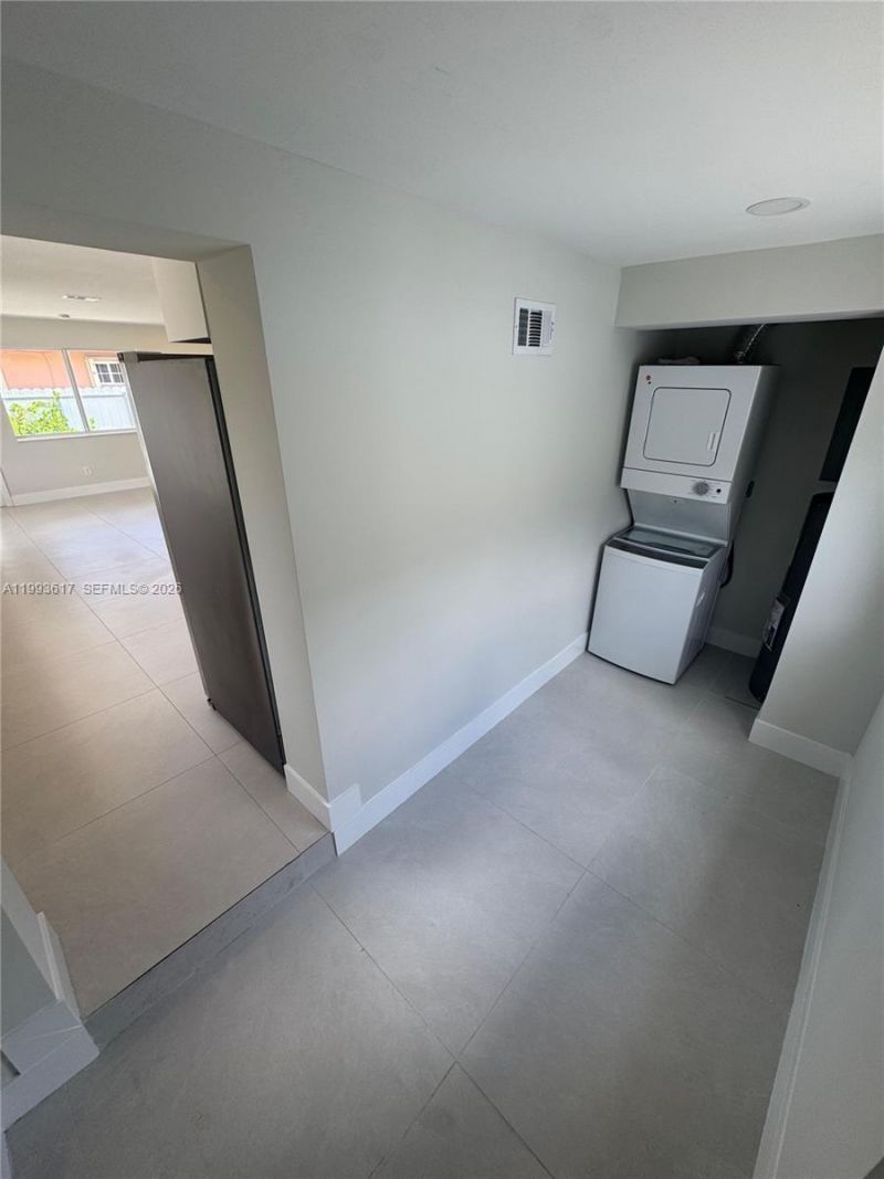 850 NW 109th St, Unit 850, Miami, FL 33168 Photo