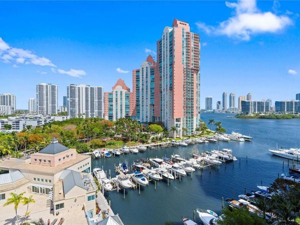 3340 NE 190th St, Unit 1004, Aventura, FL 33180