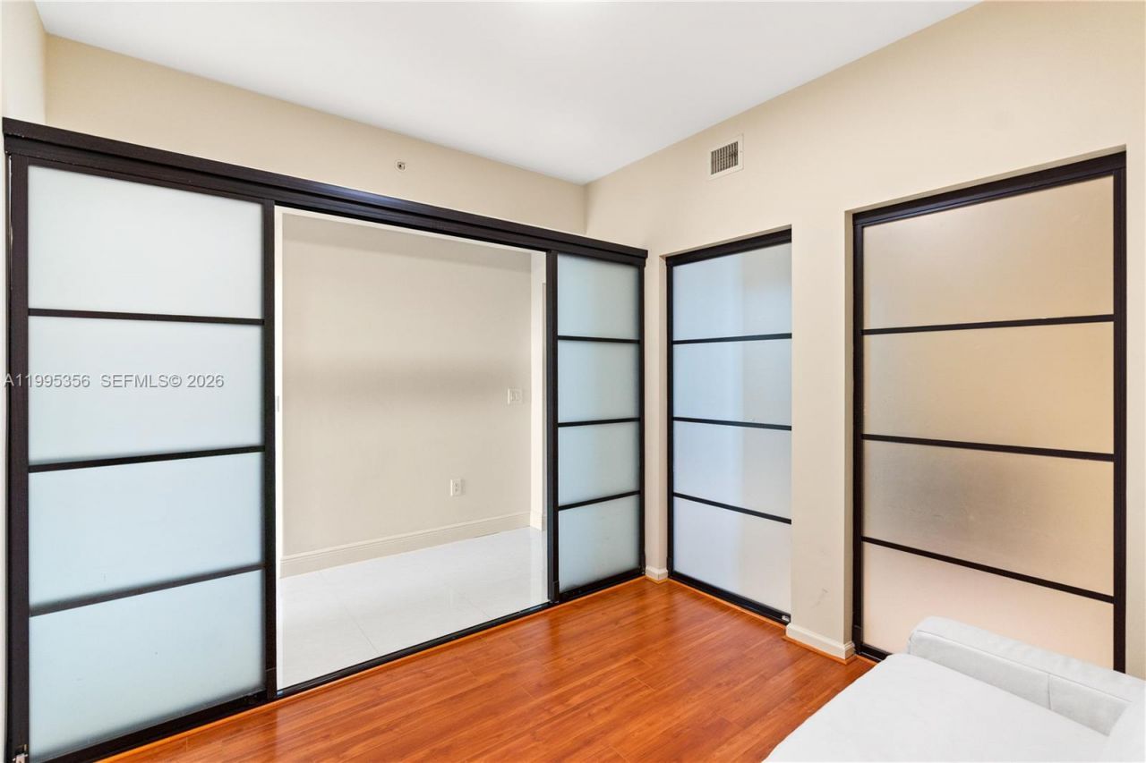 3340 NE 190th St, Unit 1004, Aventura, FL 33180 Photo