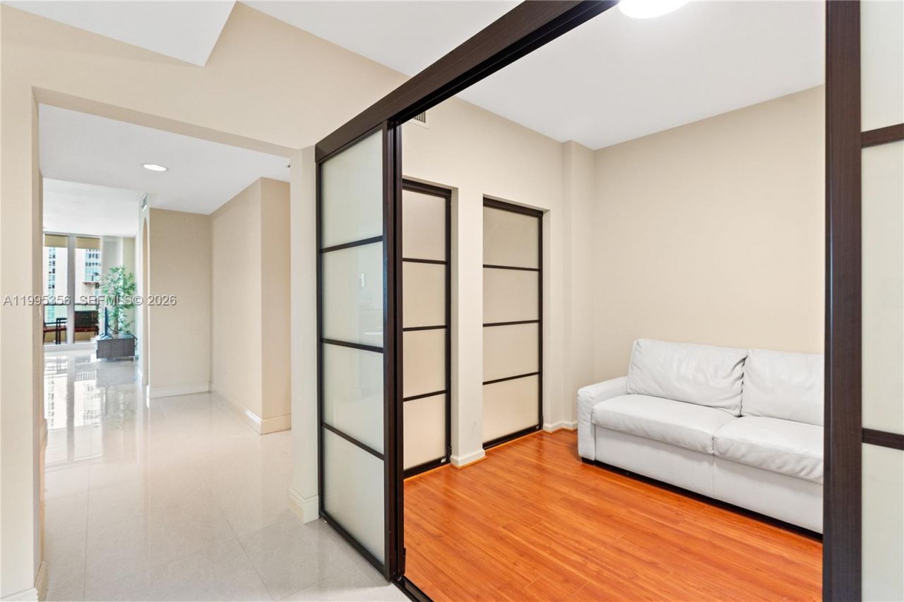 3340 NE 190th St, Unit 1004, Aventura, FL 33180 Photo