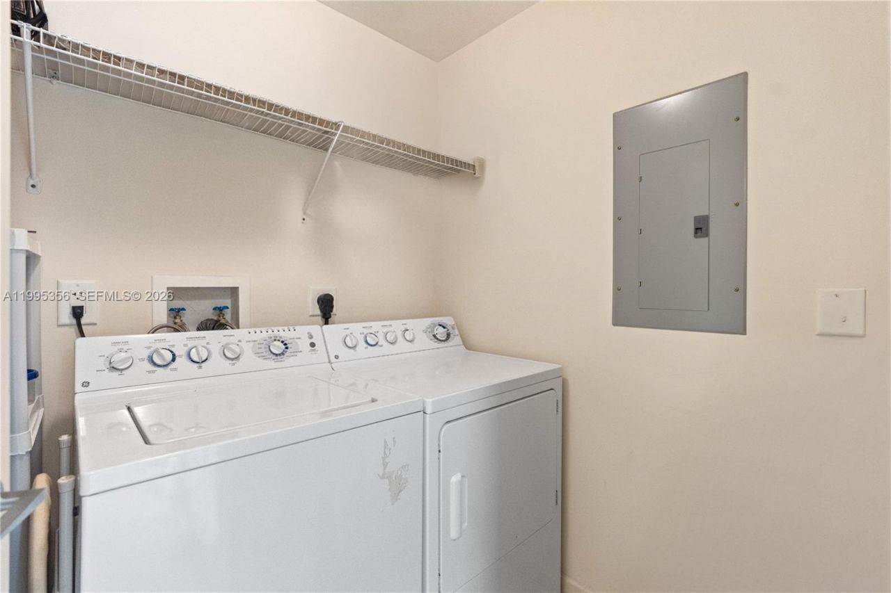 3340 NE 190th St, Unit 1004, Aventura, FL 33180 Photo