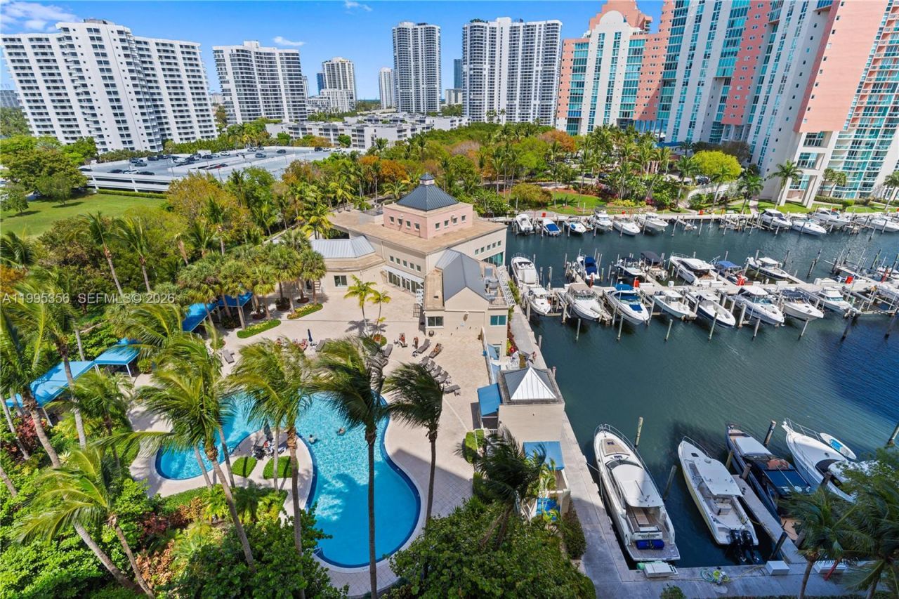 3340 NE 190th St, Unit 1004, Aventura, FL 33180 Photo
