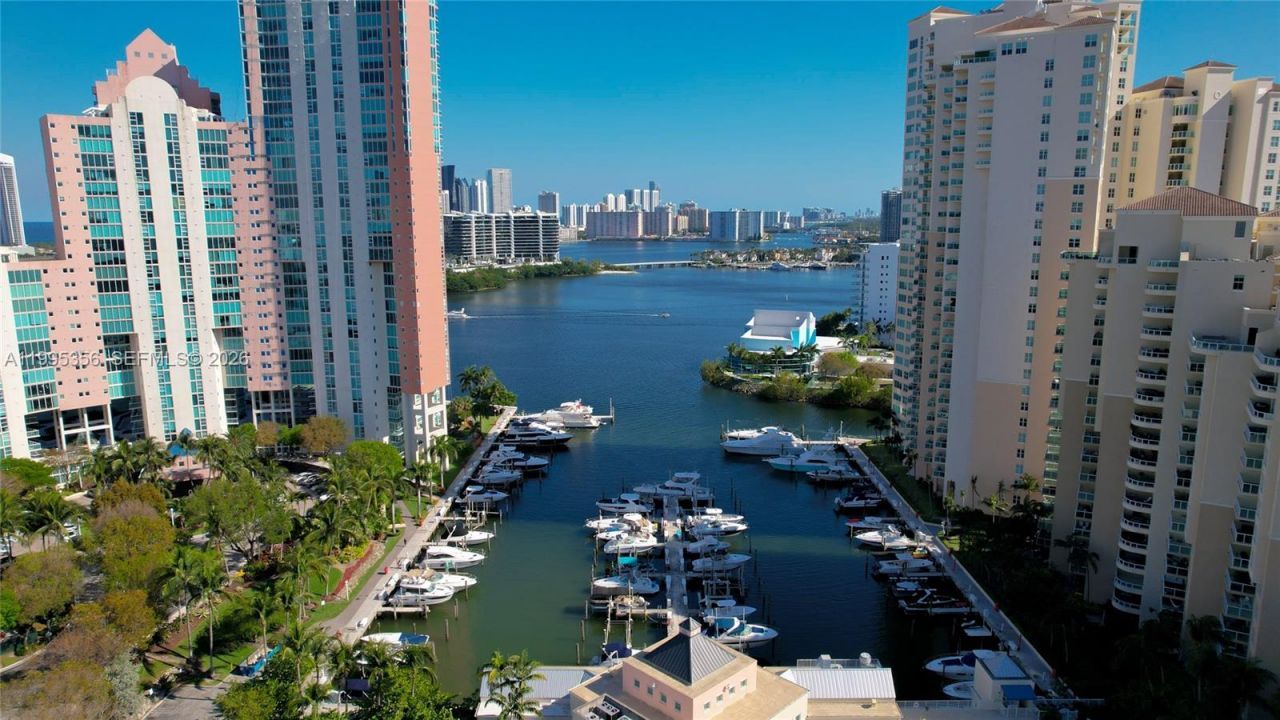 3340 NE 190th St, Unit 1004, Aventura, FL 33180 Photo