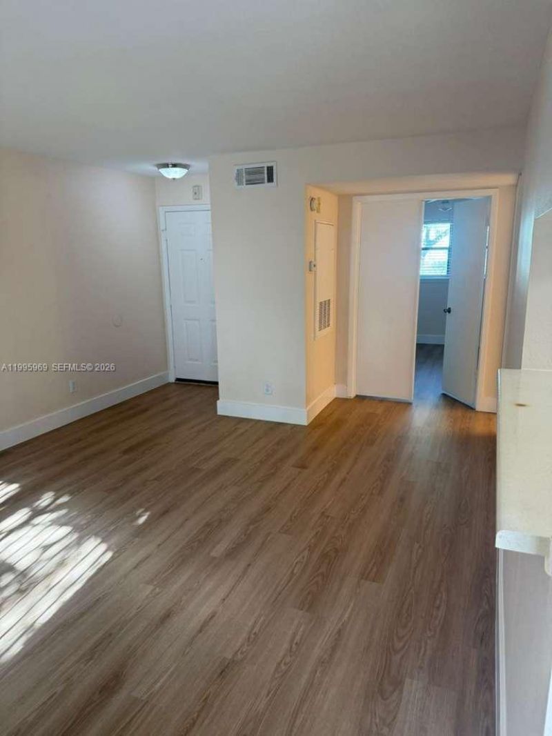 4085 NW 87th Ave, Unit 4085, Sunrise, FL 33351 Photo