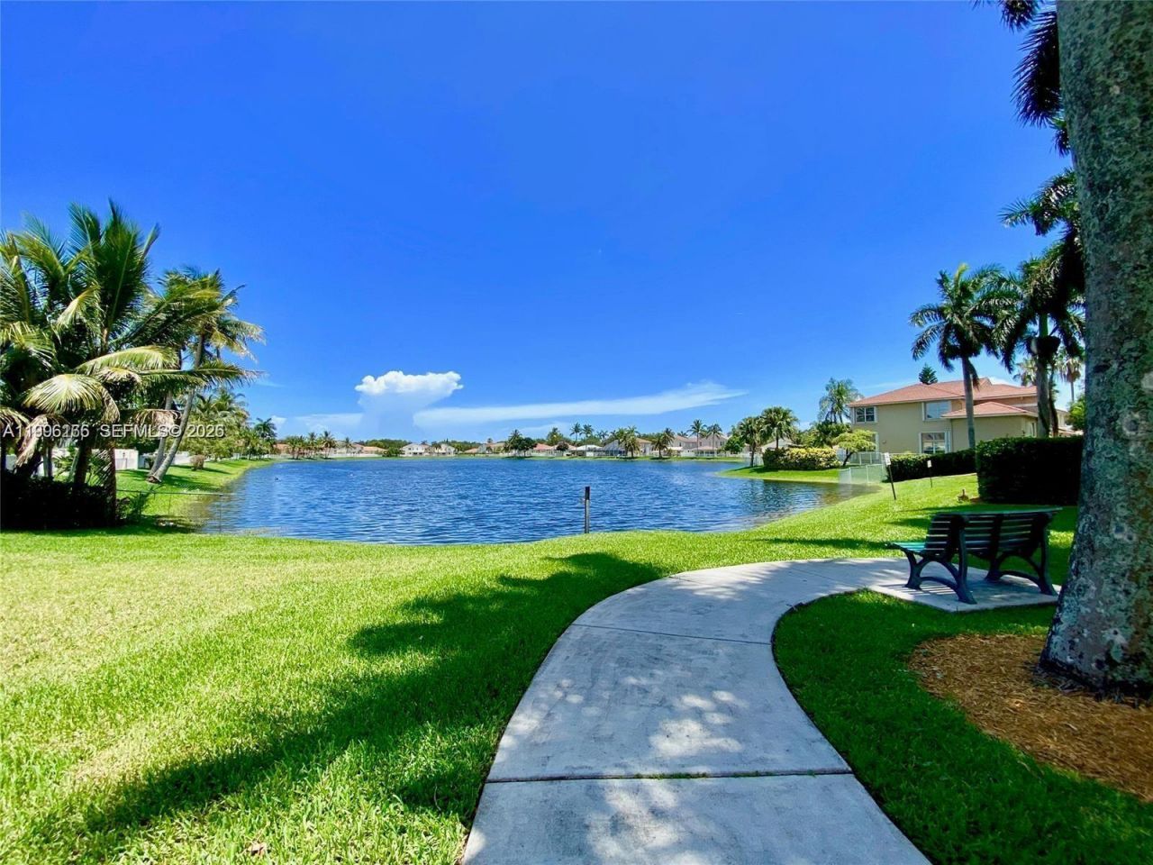 4938 SW 33rd Way , Hollywood, FL 33312 Photo