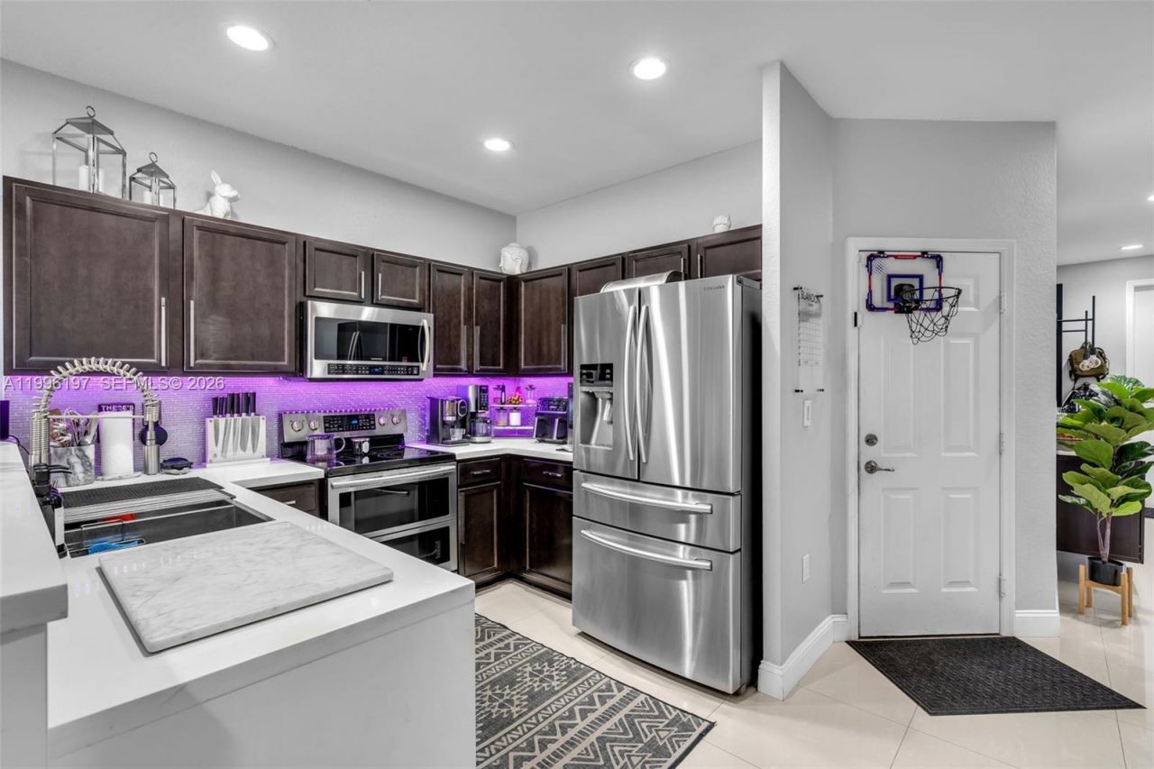 3446 W 90th St, Hialeah, FL 33018 Photo