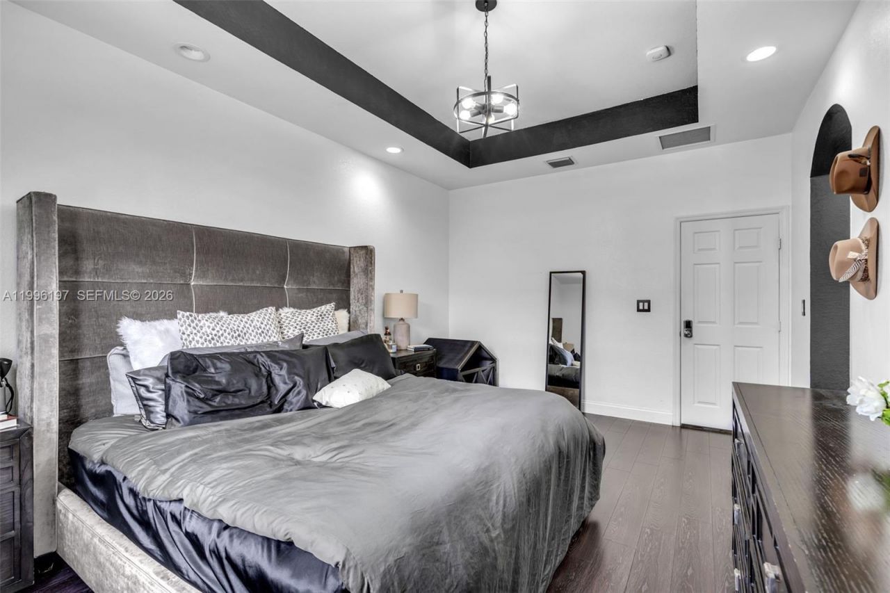 3446 W 90th St, Hialeah, FL 33018 Photo