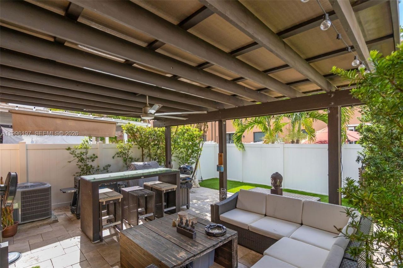 3446 W 90th St, Hialeah, FL 33018 Photo