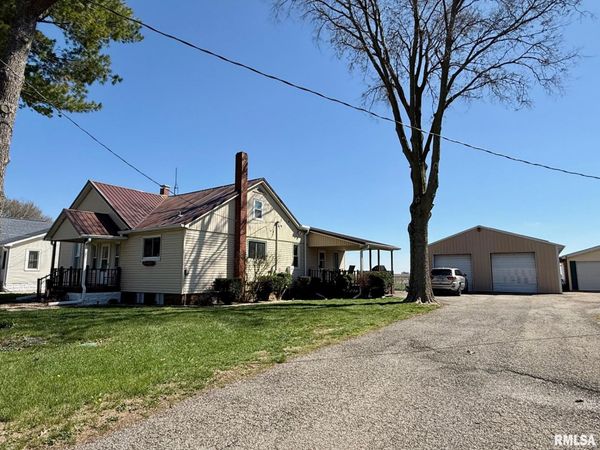 1736 600TH Avenue, Lincoln, IL 62656