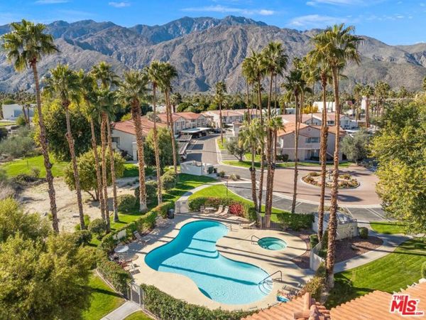 2001 E Camino Parocela, Unit K79, Palm Springs, CA 92264