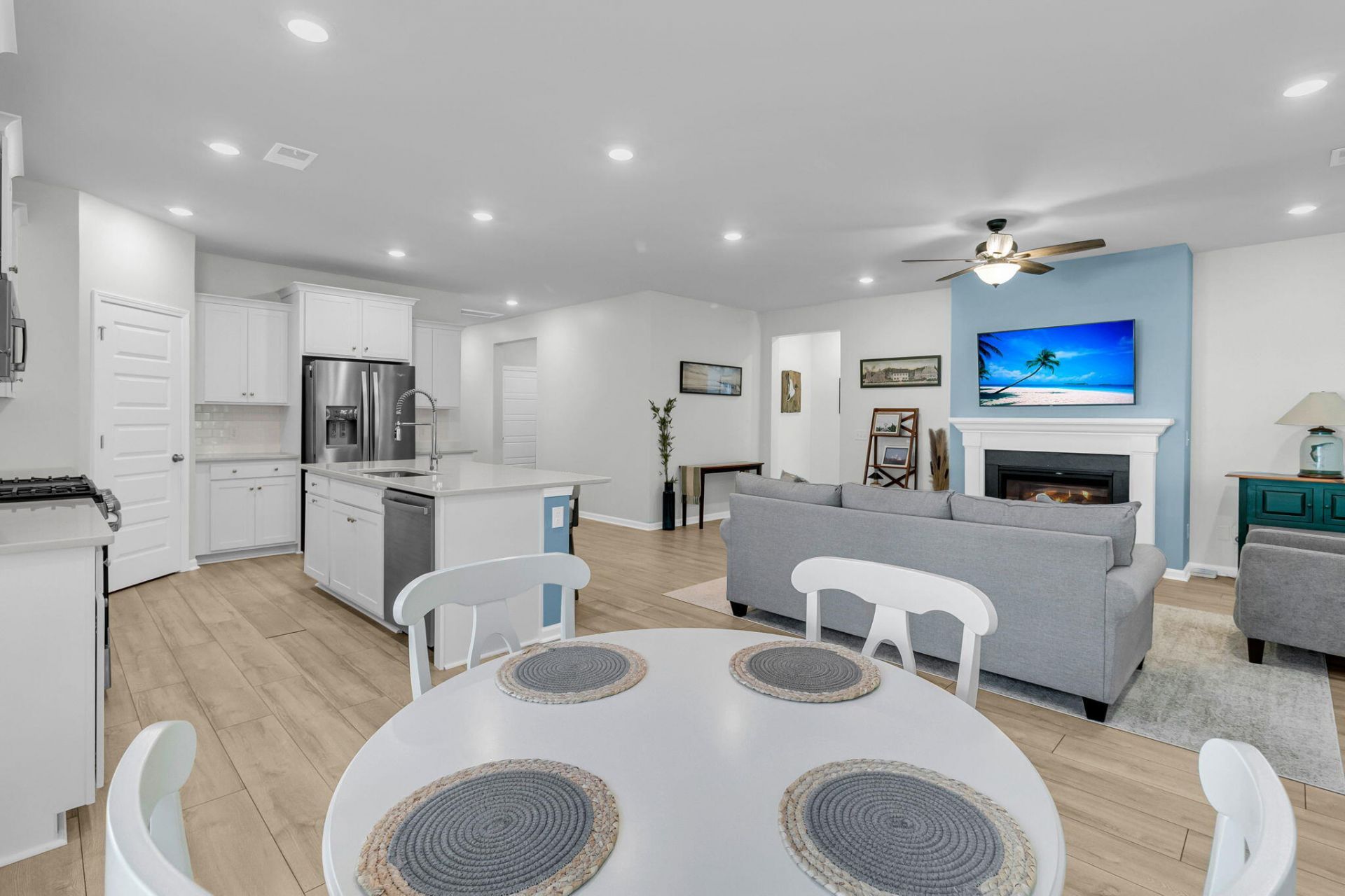 1126 Coastal Creek Court Photo 22