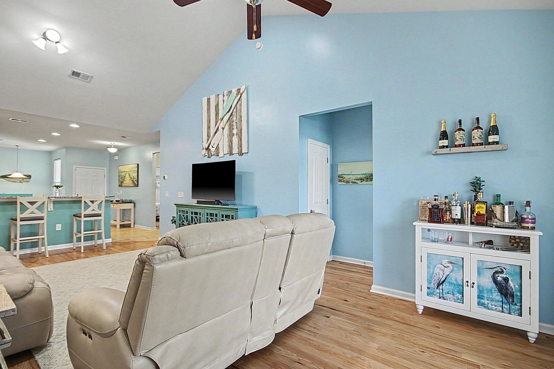 737 Salerno Circle  Photo 8