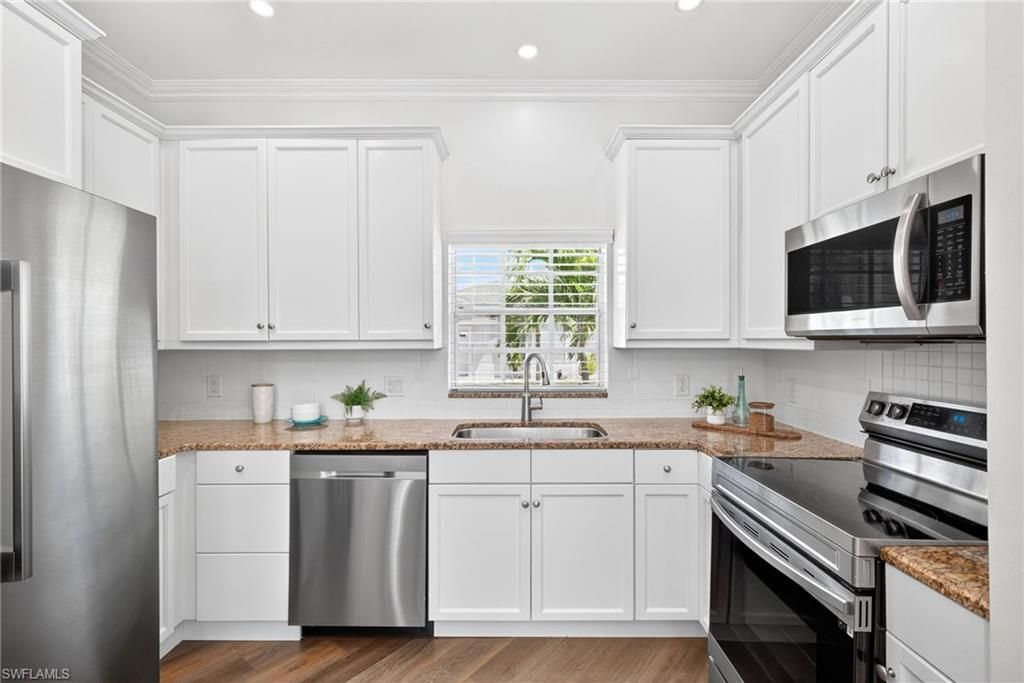 10705 Blue Bimini Cir , Estero, FL 33928 Photo