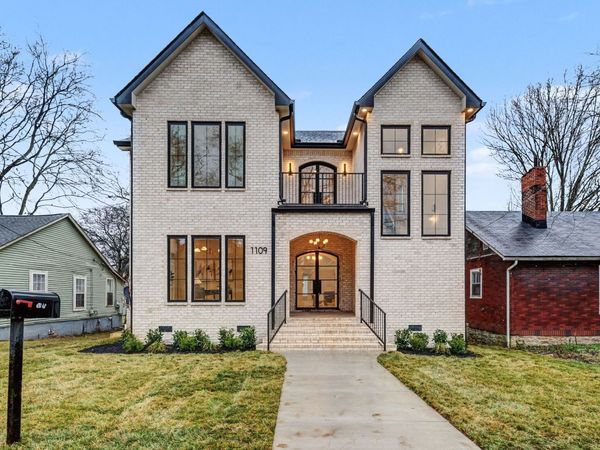 1109 N 2nd St , Nashville, TN 37207