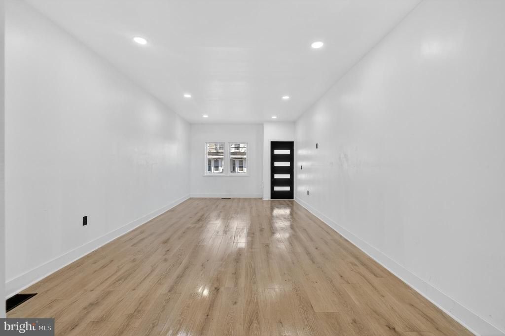 957 Martin Luther King Jr Boulevard , Trenton, NJ 08638 Main Photo