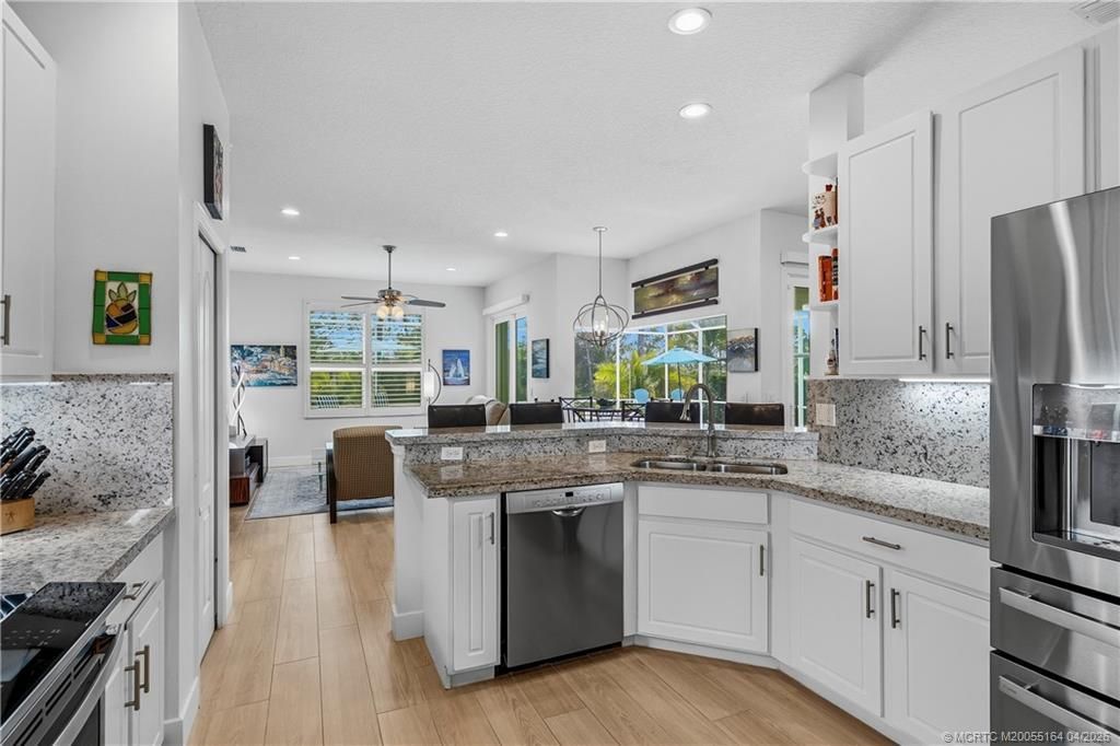 371 NW Emilia Way, Jensen Beach, FL 34957 Photo