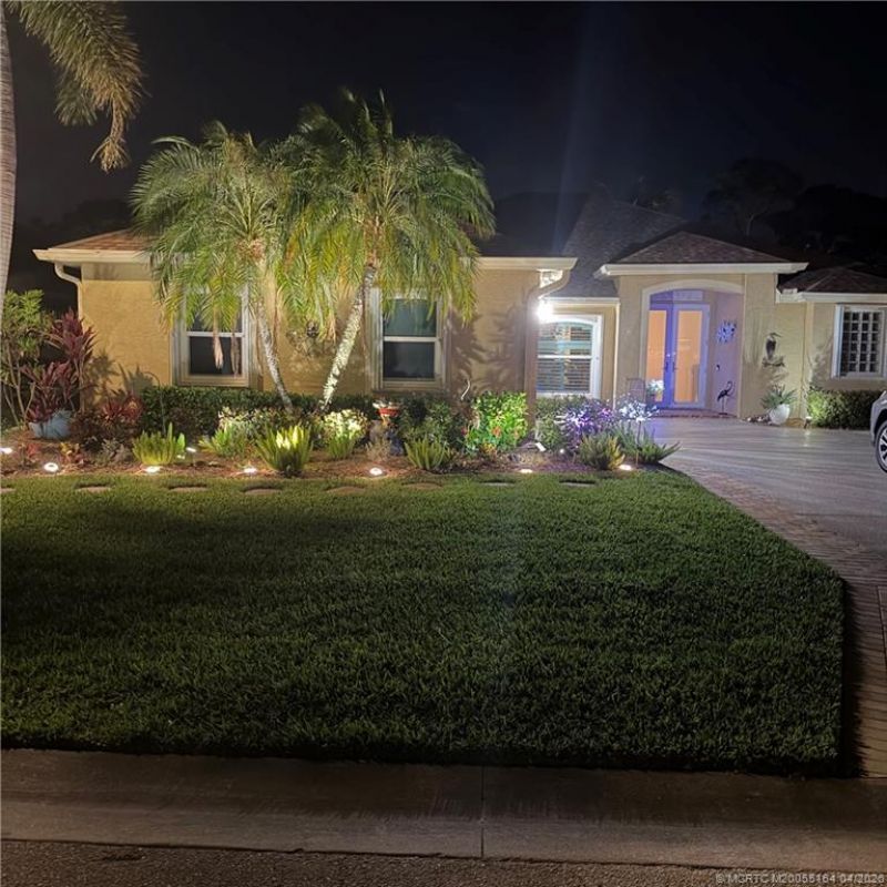 371 NW Emilia Way, Jensen Beach, FL 34957 Photo