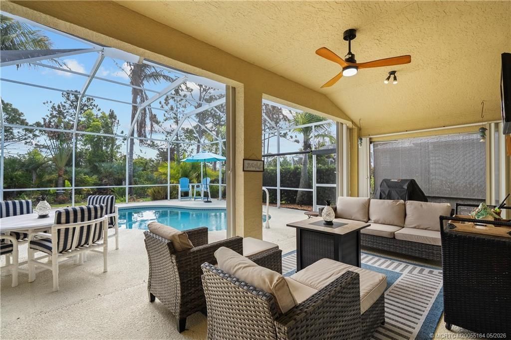 371 NW Emilia Way, Jensen Beach, FL 34957 Photo