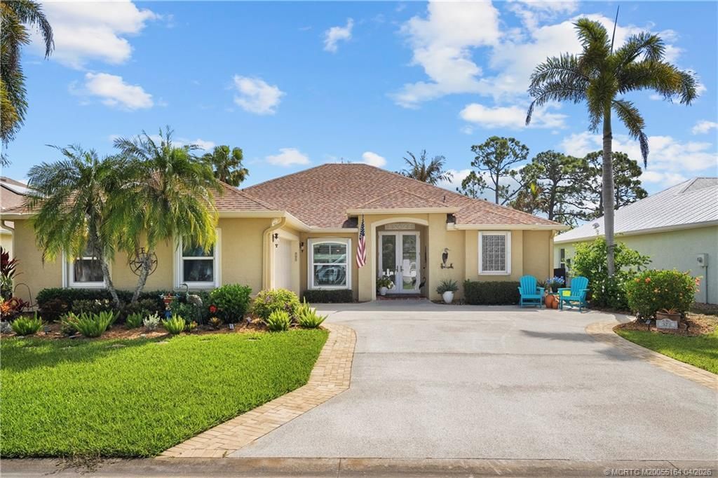 371 NW Emilia Way, Jensen Beach, FL 34957 Photo